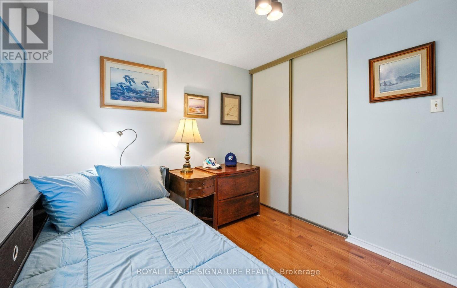 412 BUTLER COURT - 25