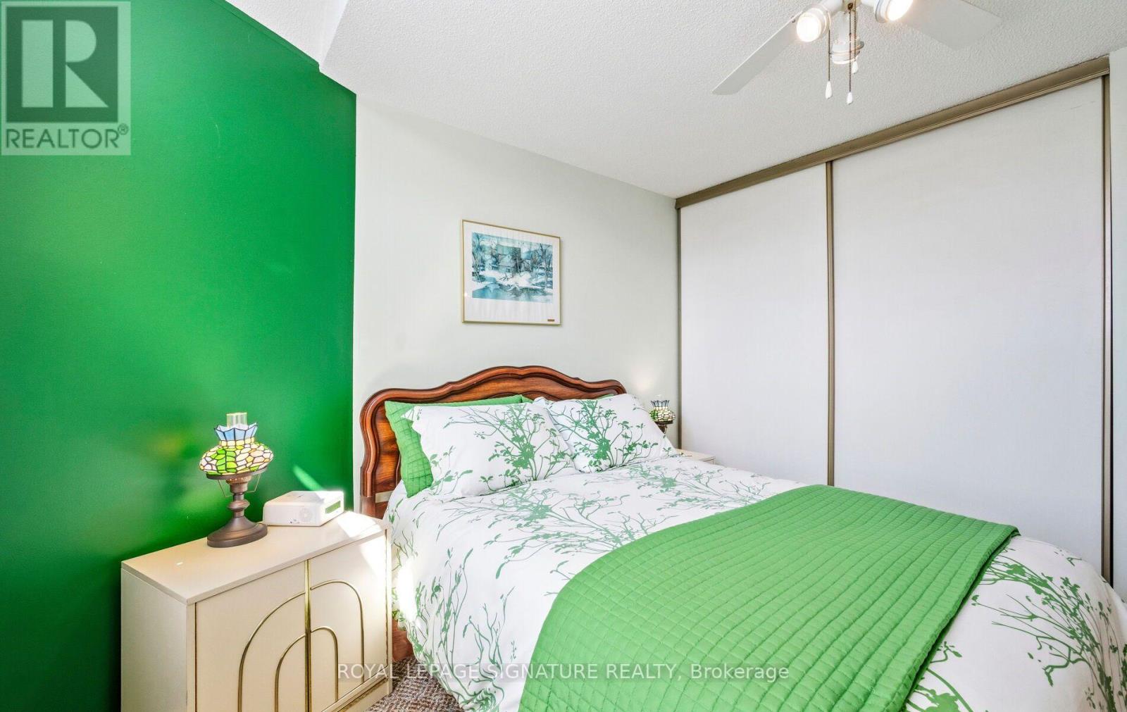 412 BUTLER COURT - 28