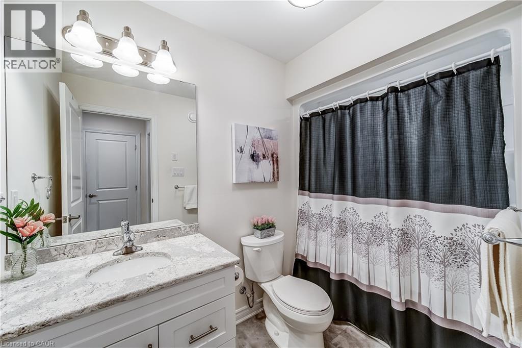 61 IVY Crescent - 15