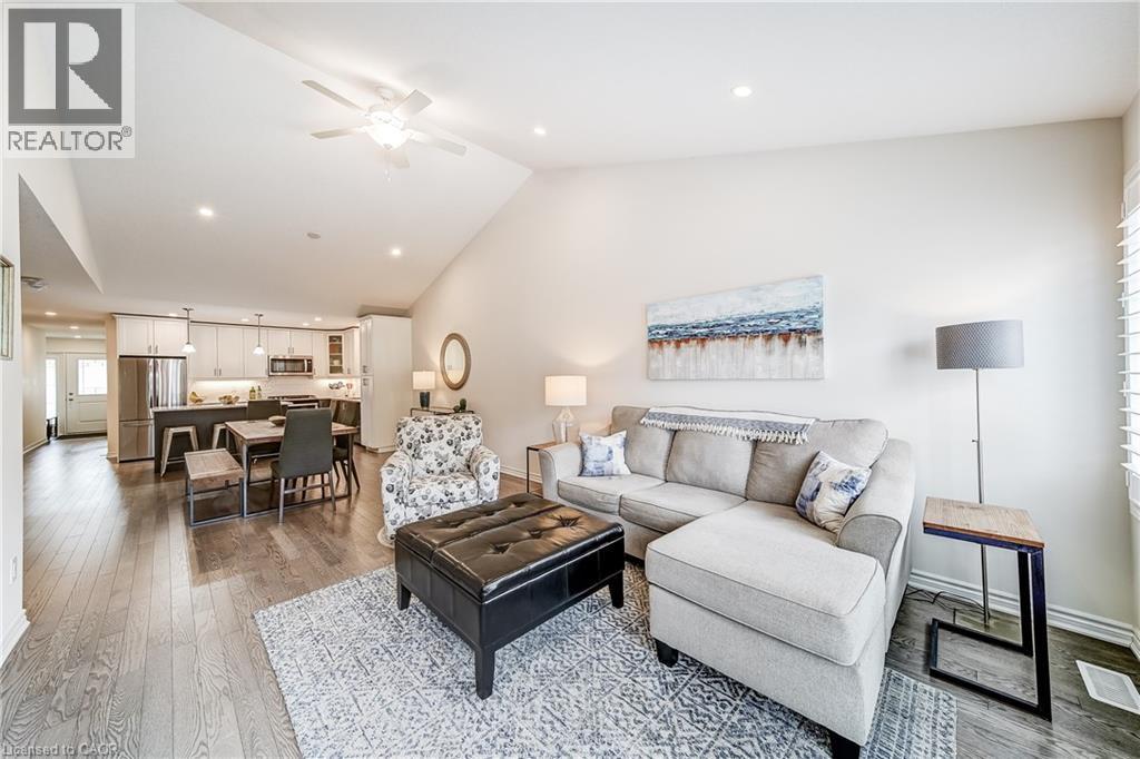 61 IVY Crescent - 22