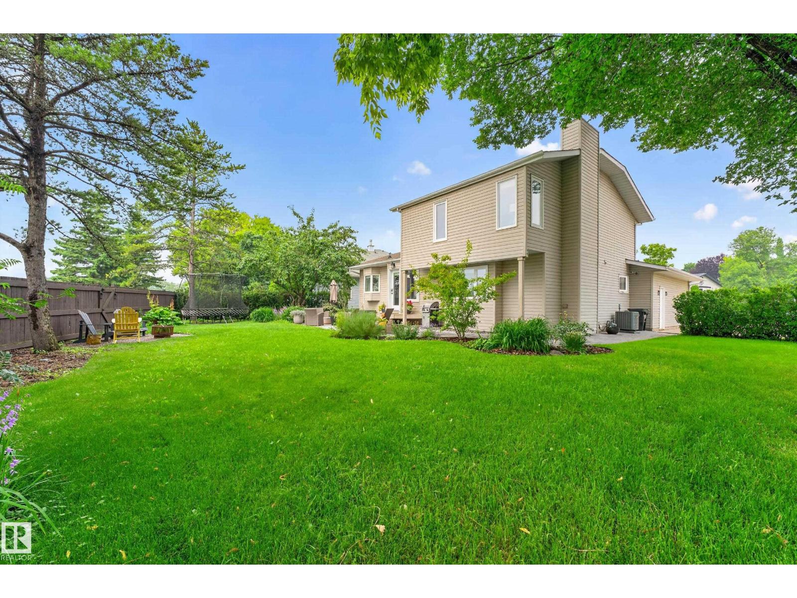 52 HILLSIDE CR - 58