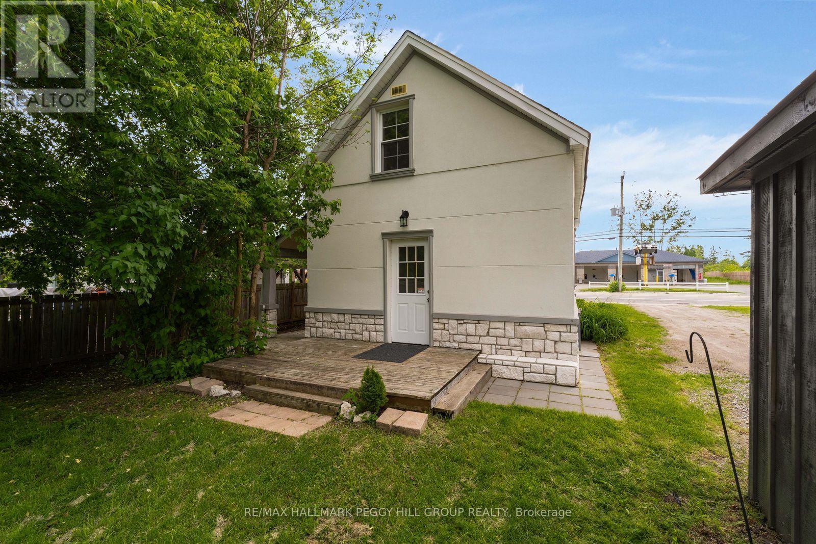 132 QUEEN STREET W - 15