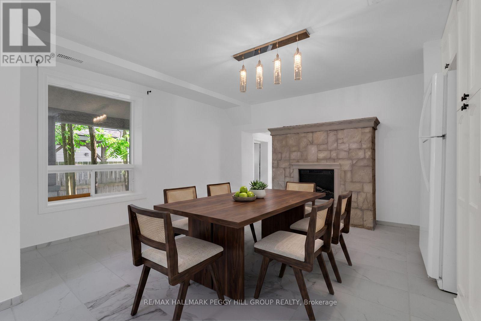 132 QUEEN STREET W - 5