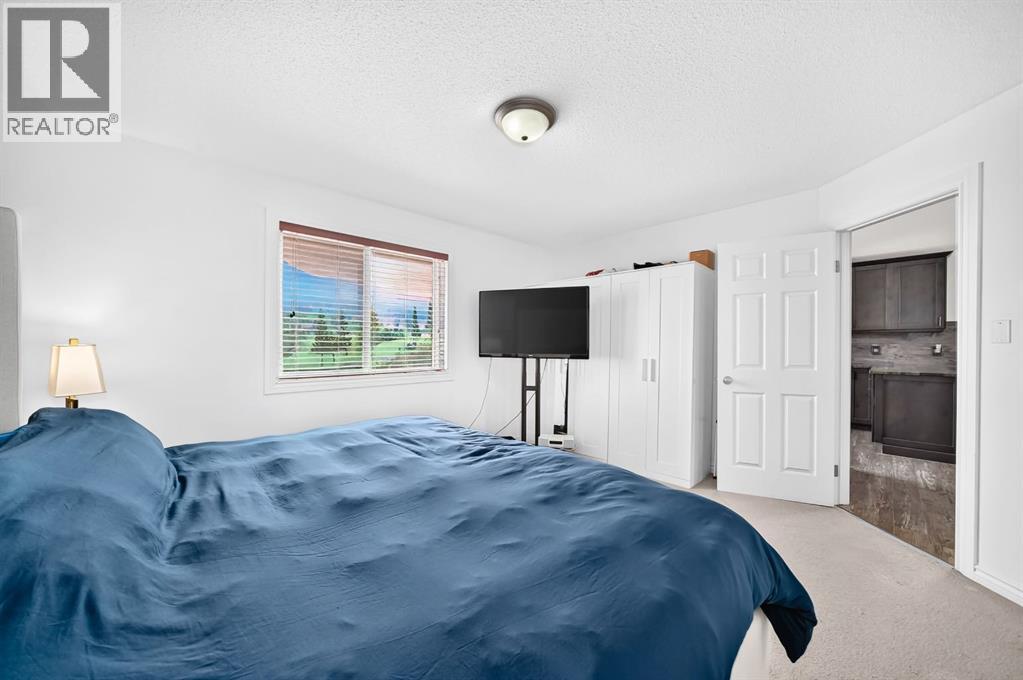 91 Panamount Gardens NW - 16