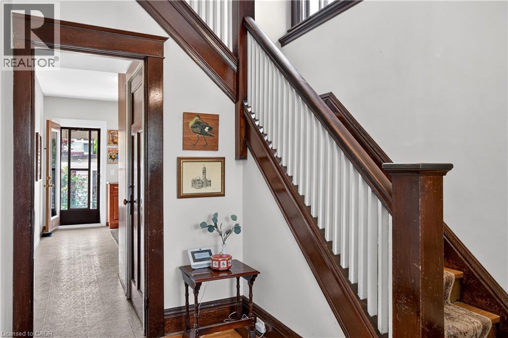 172 KENSINGTON Avenue S - Image 9