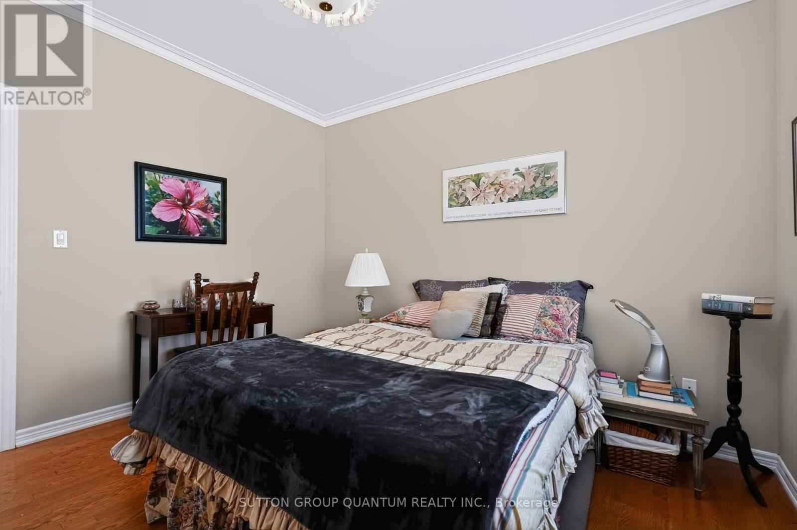 1536 PINERY CRESCENT - 31