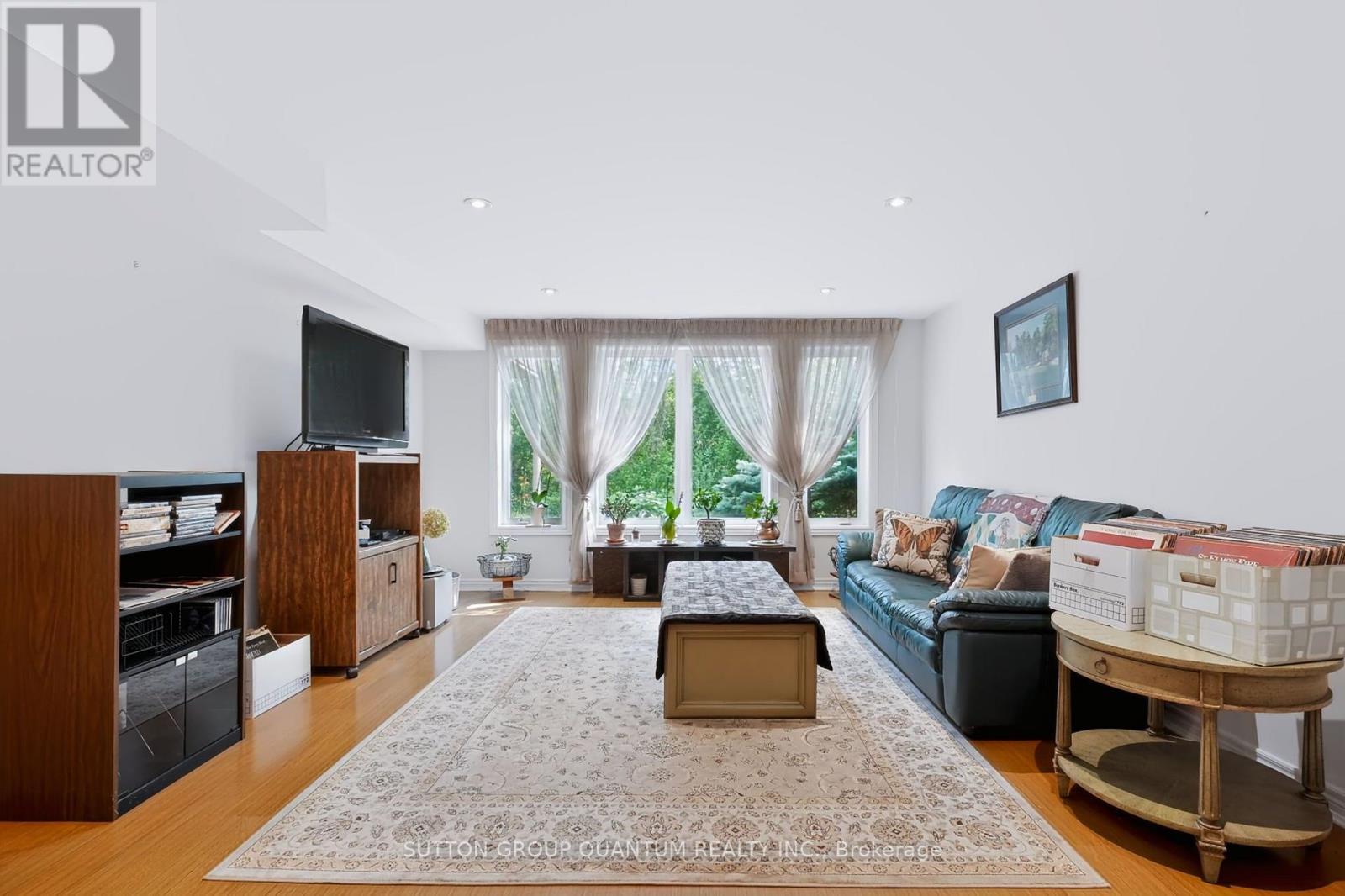 1536 PINERY CRESCENT - 36