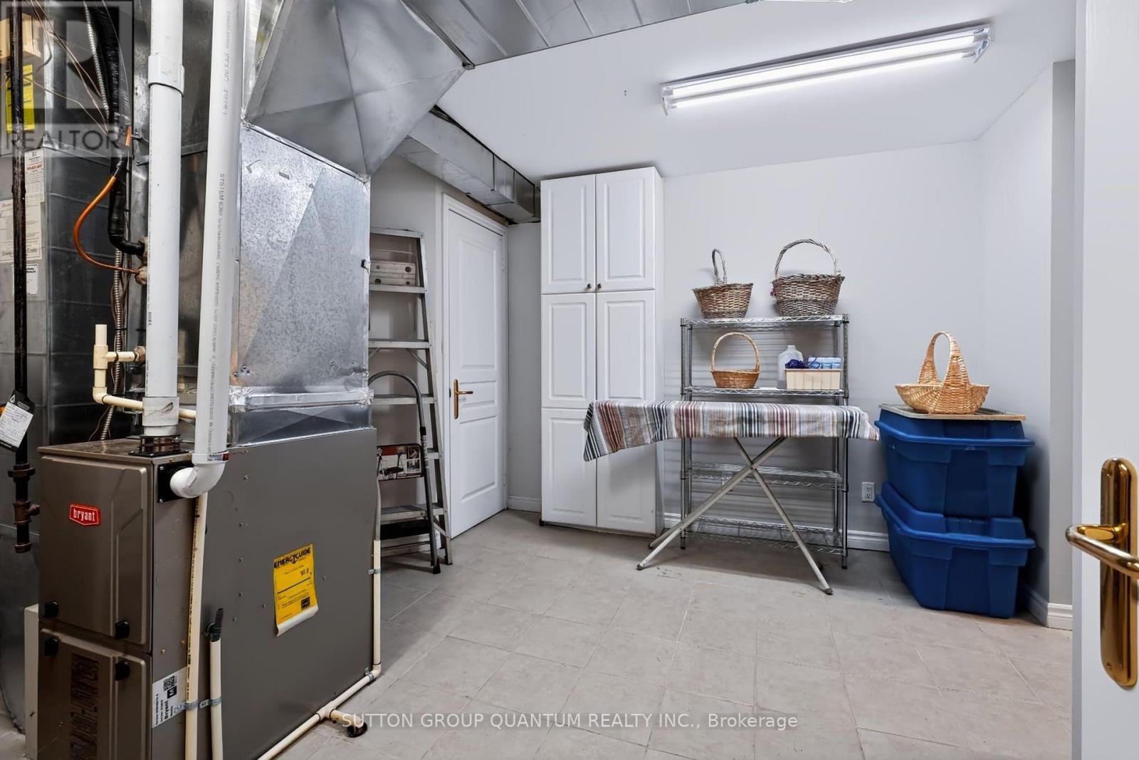 1536 PINERY CRESCENT - 39