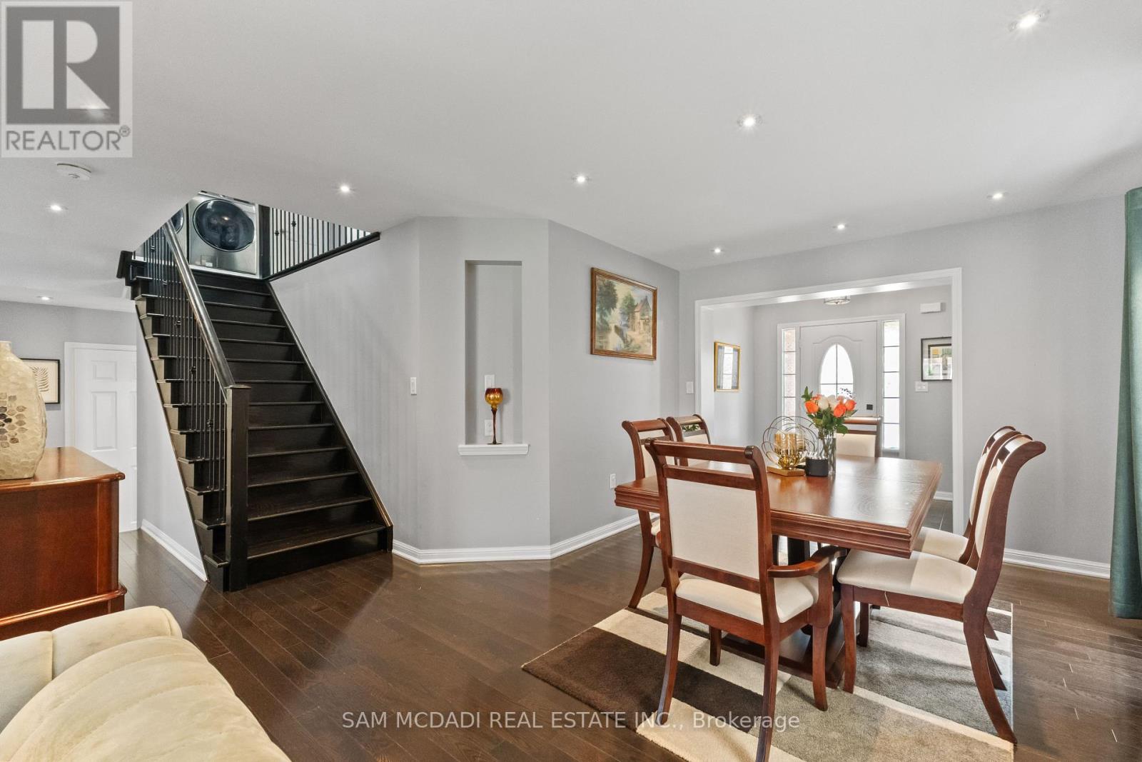 920 CLARK BOULEVARD - 12