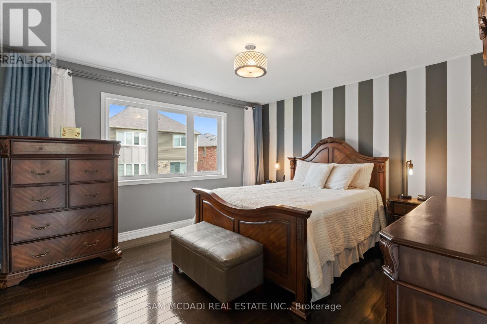 920 CLARK BOULEVARD - 18