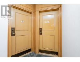 Foyer - 749 - 24 Southport Street, Toronto, ON M6S4Z1 Photo 6