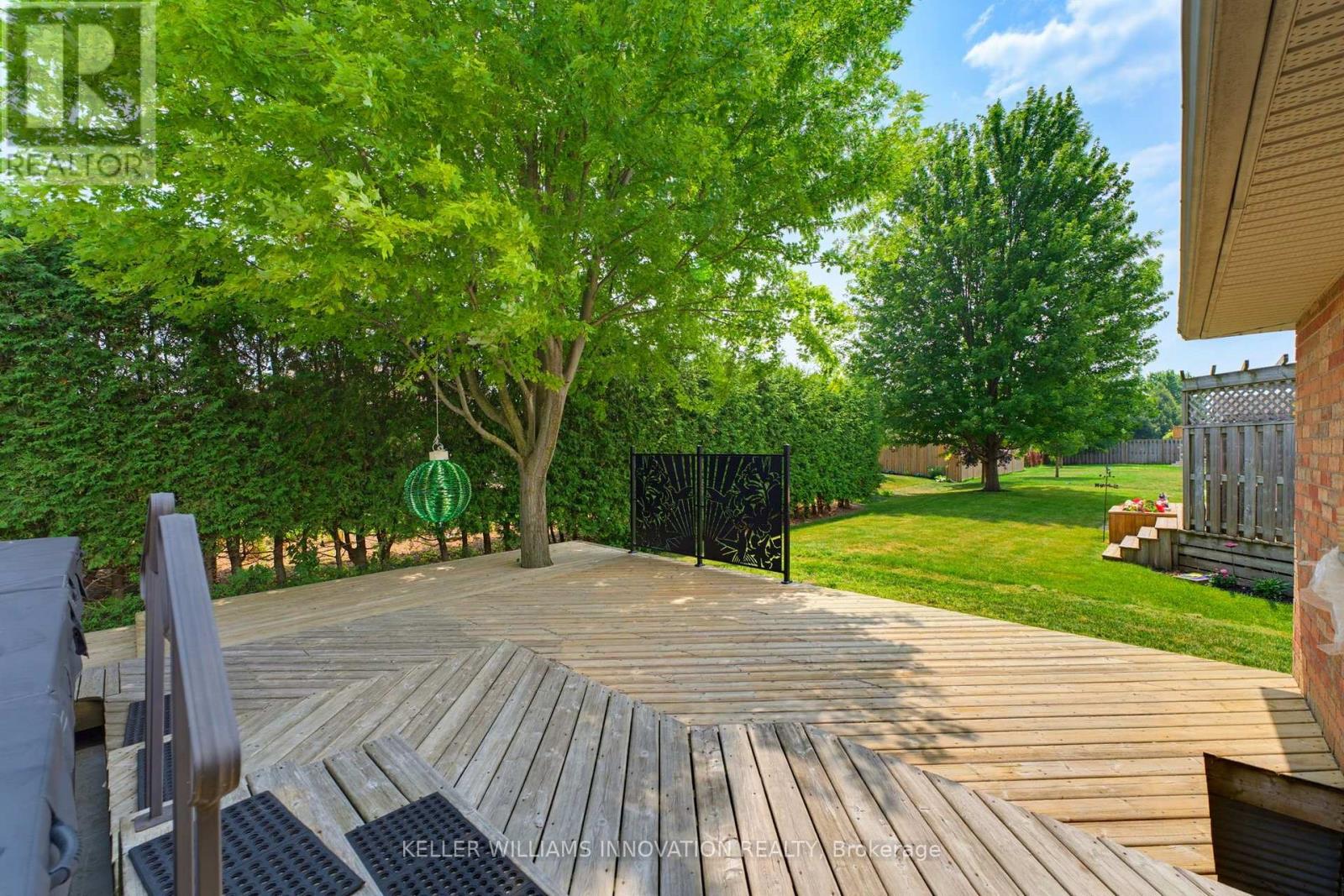 906 BAKER AVENUE S - 29