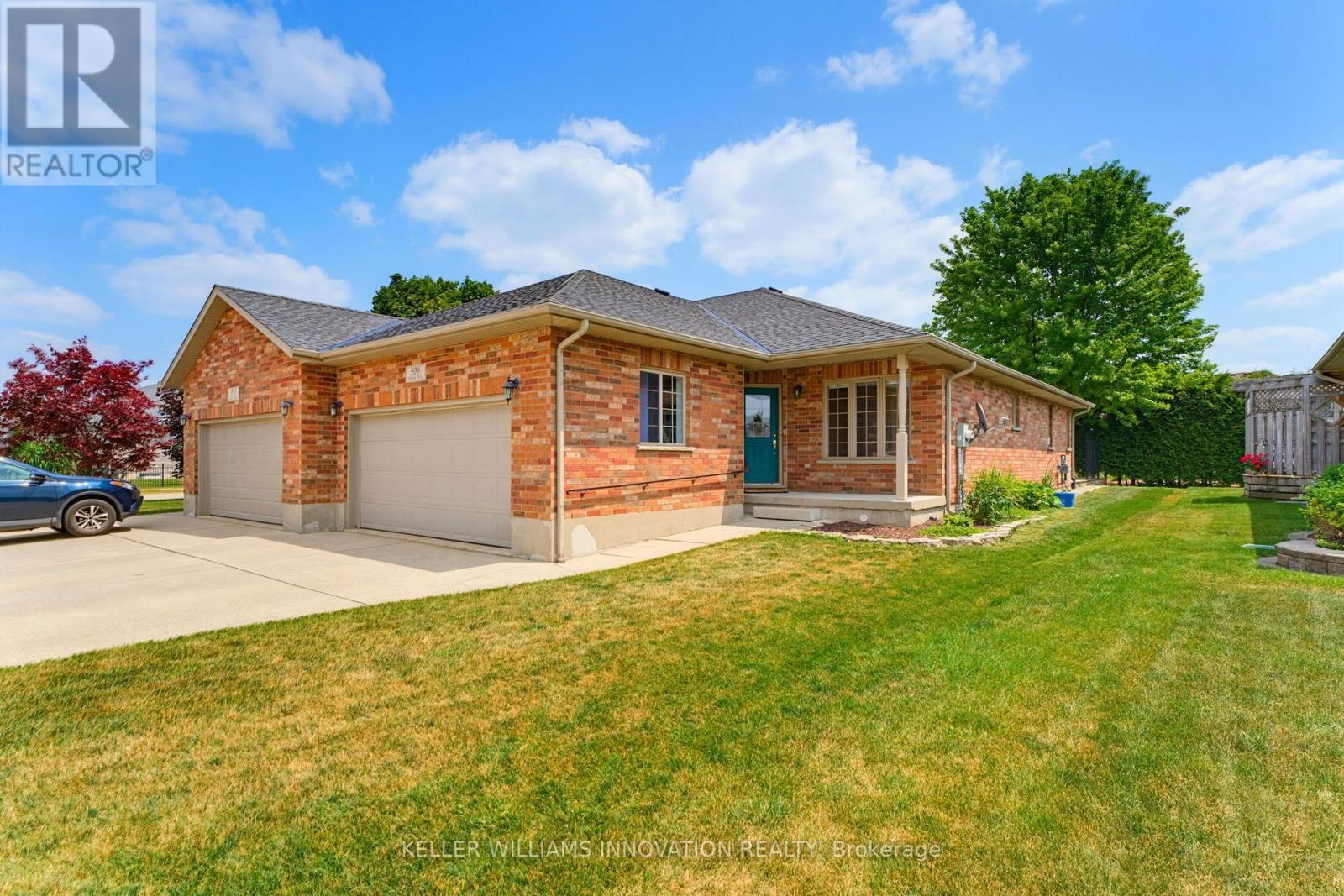 906 BAKER AVENUE S - 8