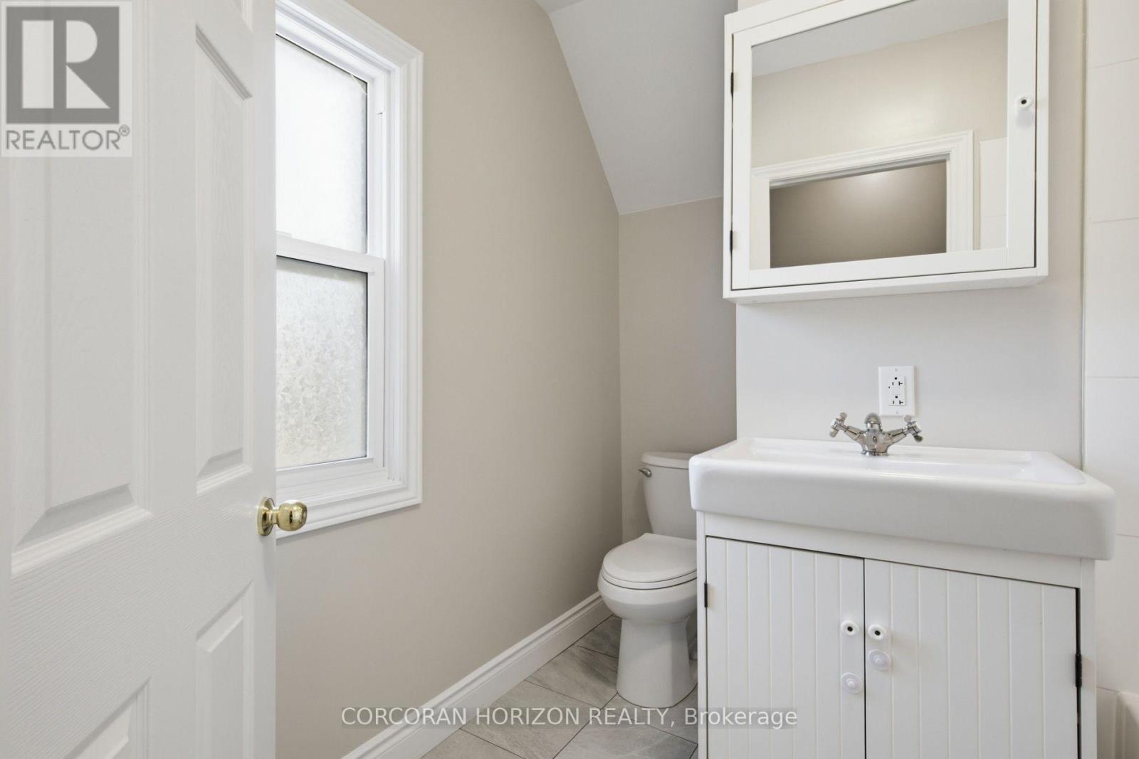 281 GUELPH STREET - 29