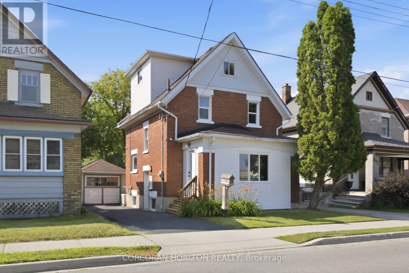281 GUELPH STREET - 3