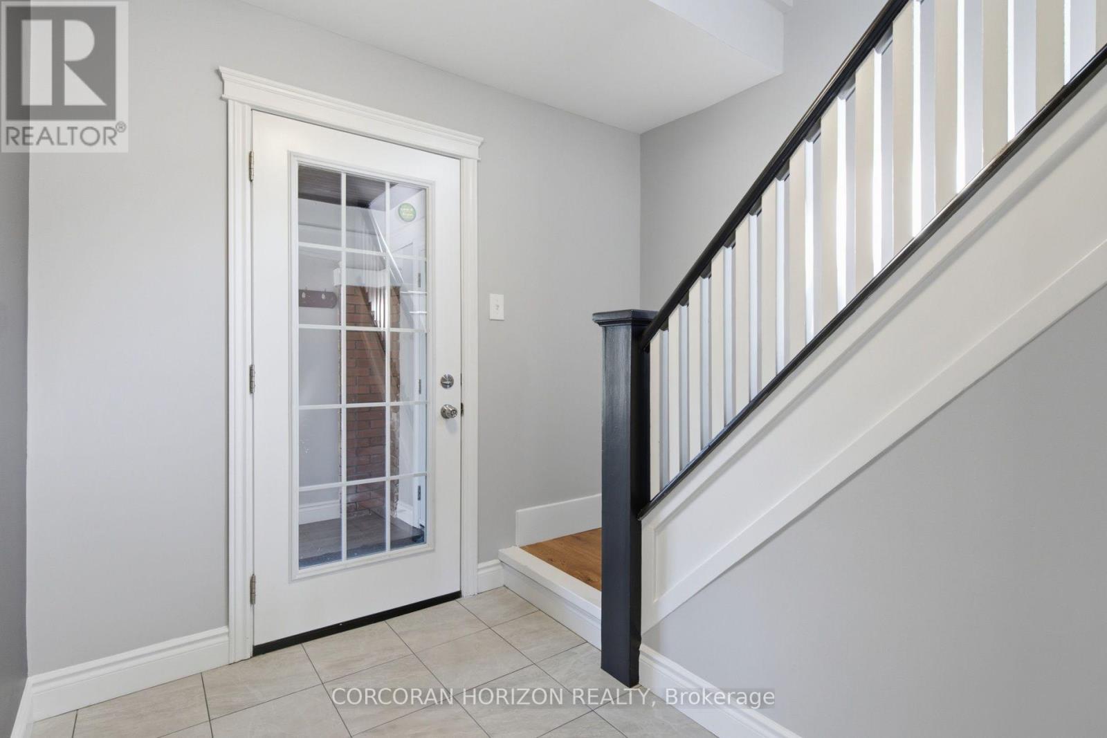 281 GUELPH STREET - 7