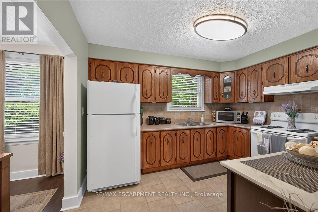 180 EAST 25TH STREET - 12