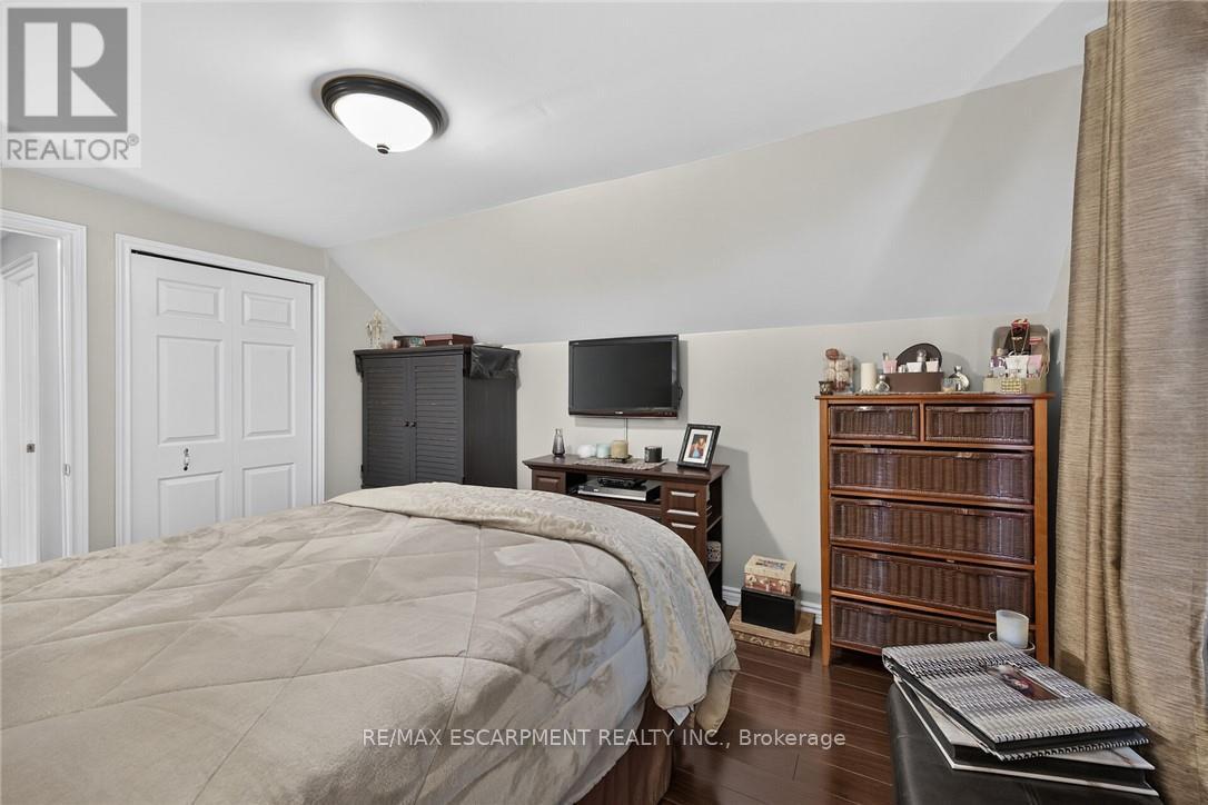 180 EAST 25TH STREET - 27