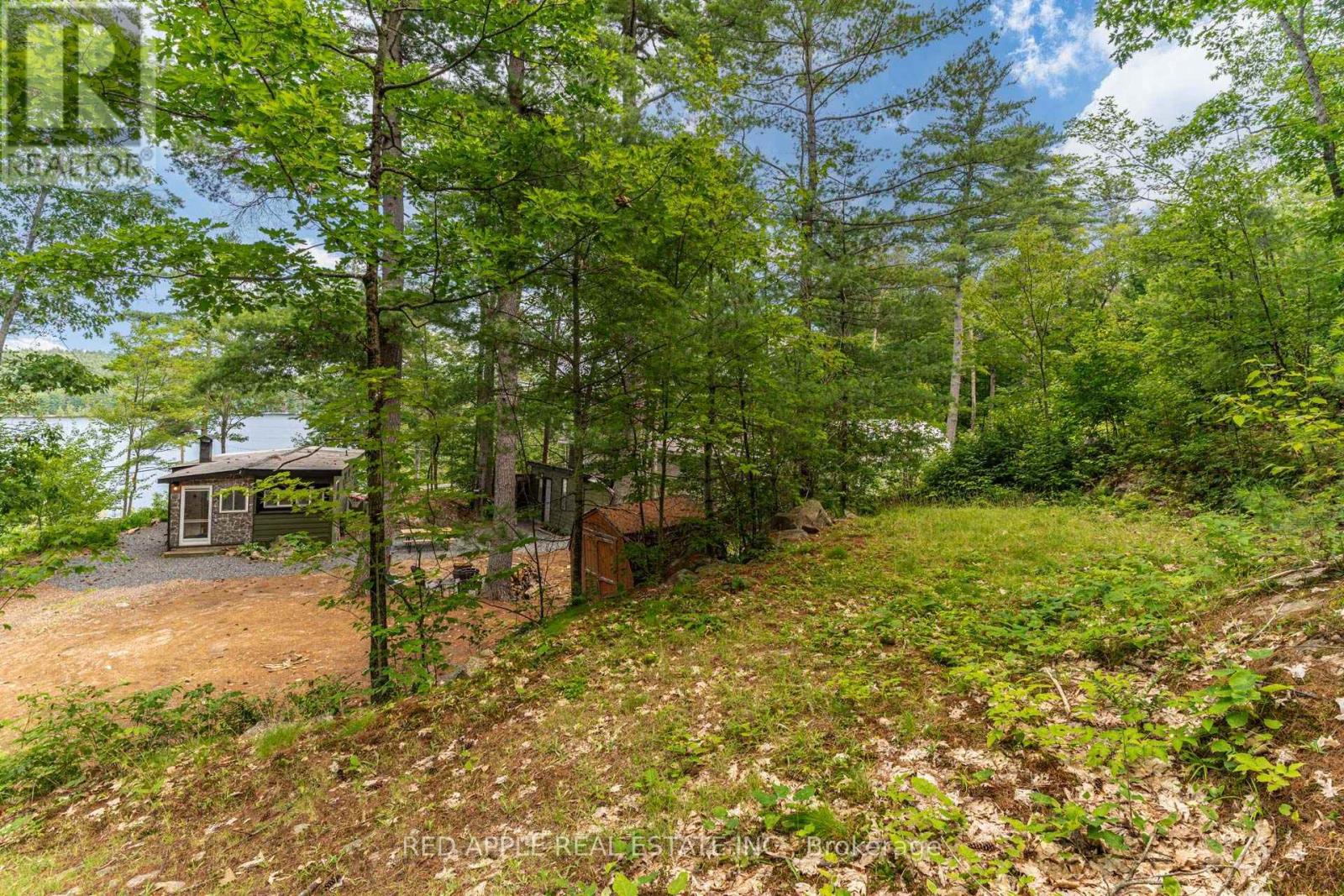 17568 HWY #41 - Image 30