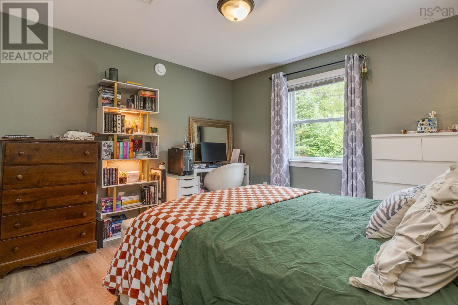 276 Falkenham Road - 16