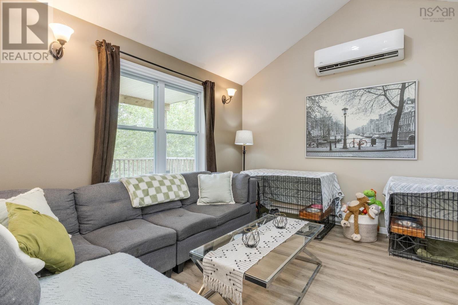 276 Falkenham Road - 10