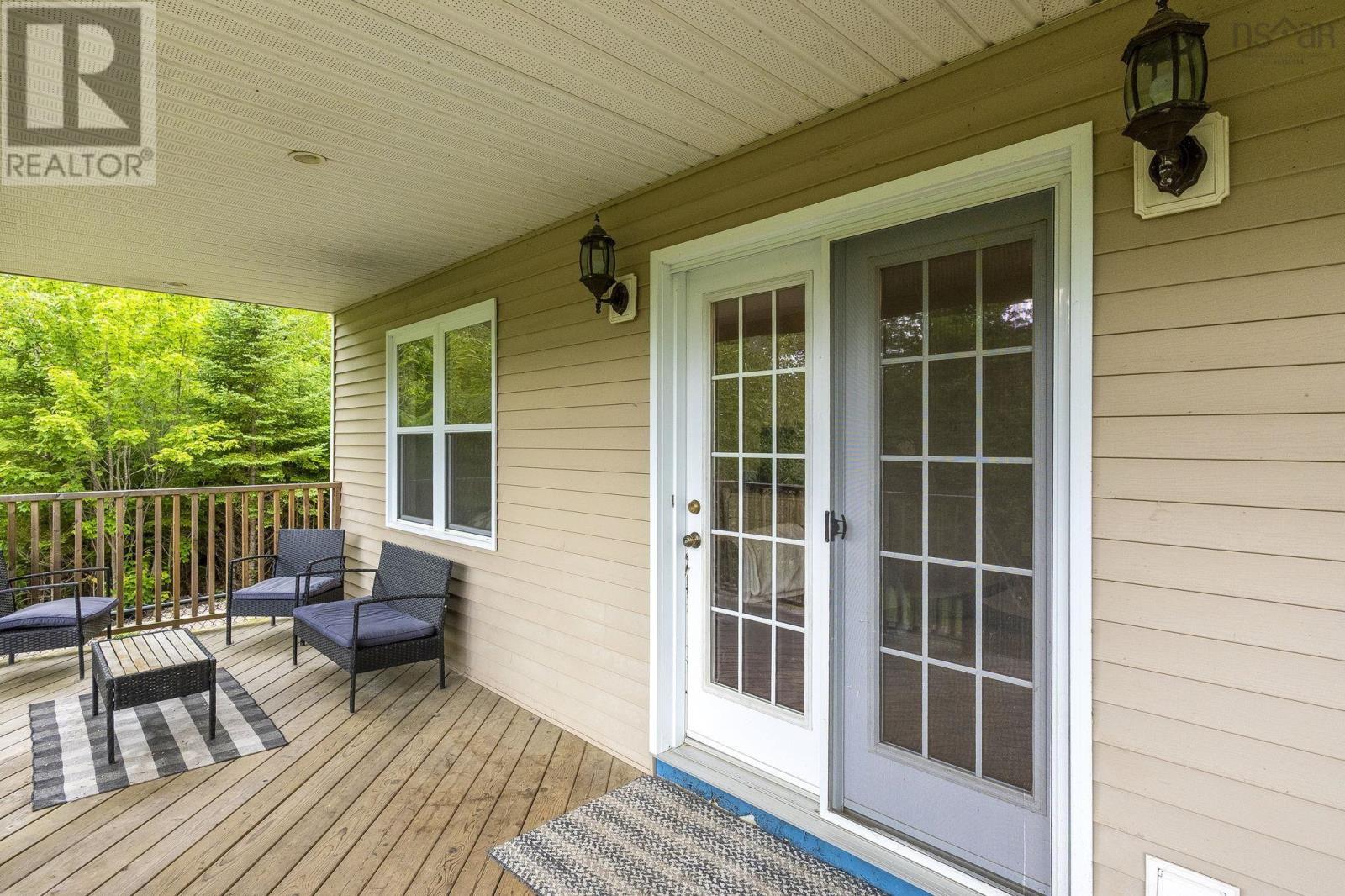 276 Falkenham Road - 22