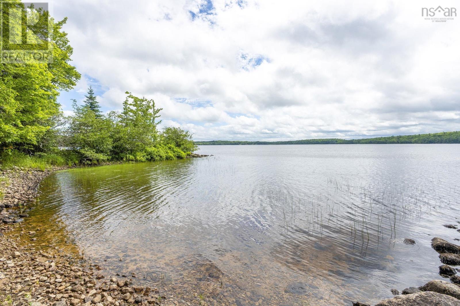 276 Falkenham Road - 40