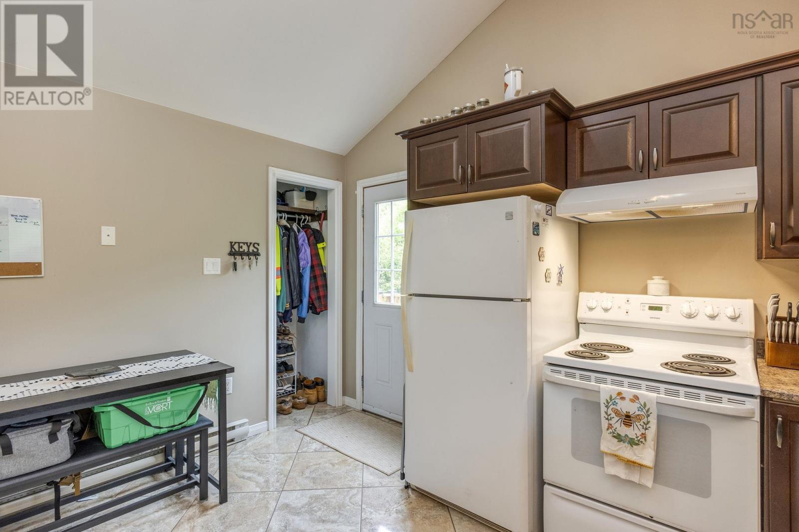 276 Falkenham Road - 7