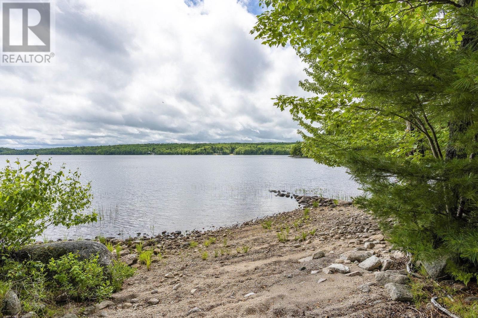 276 Falkenham Road - 38