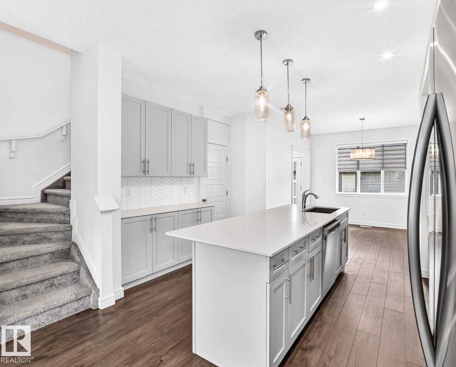 1261 ROSENTHAL BV NW - Image 6