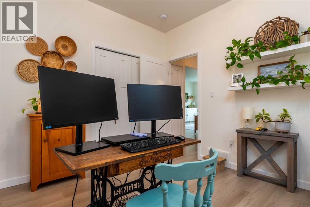 6026 13 Street - Image 16