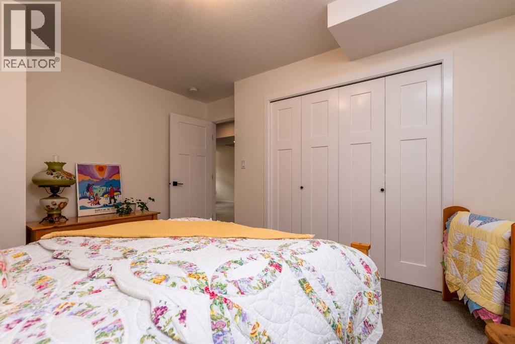6026 13 Street - Image 26