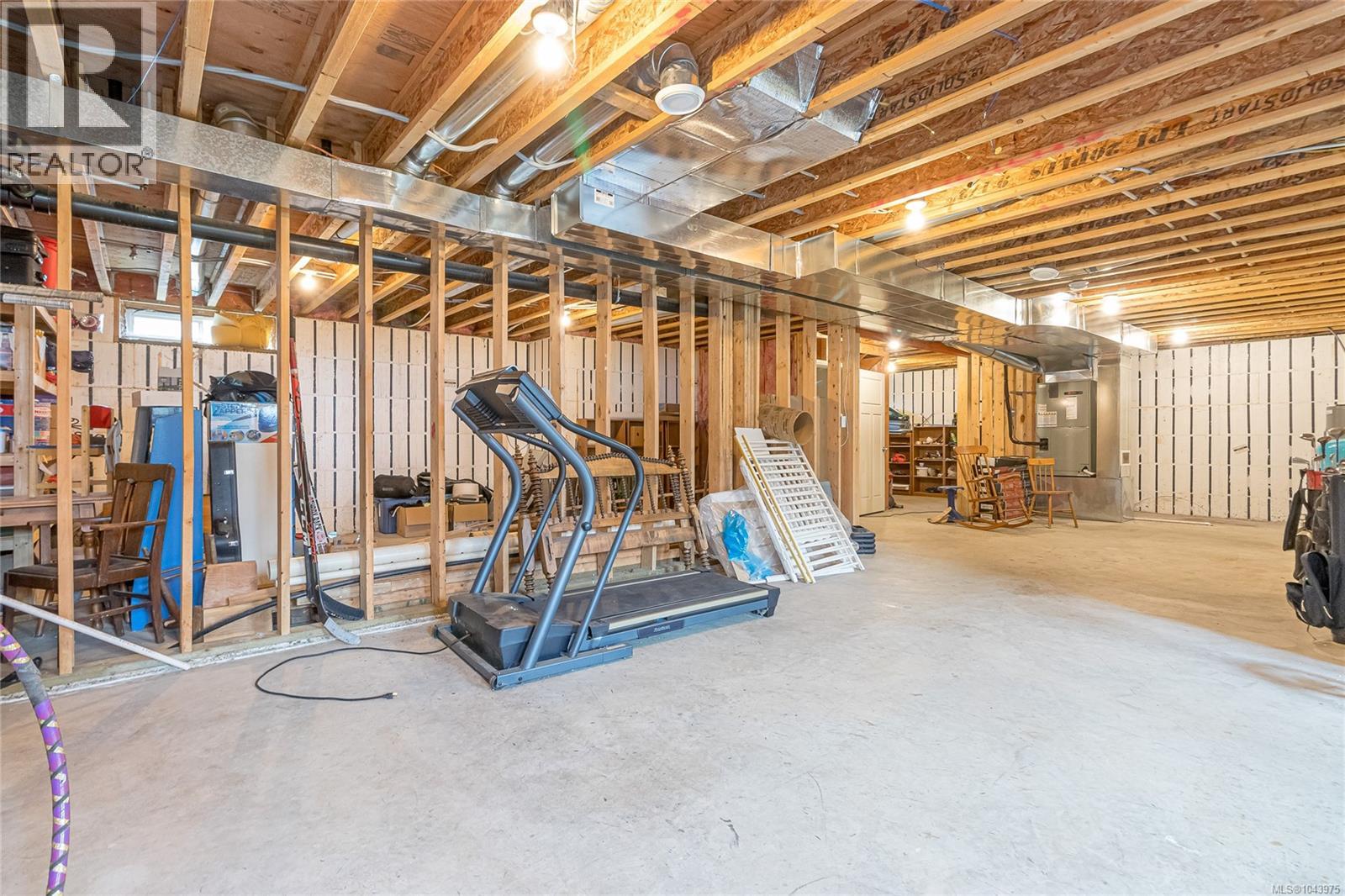 2835 Olympic Rd - 29