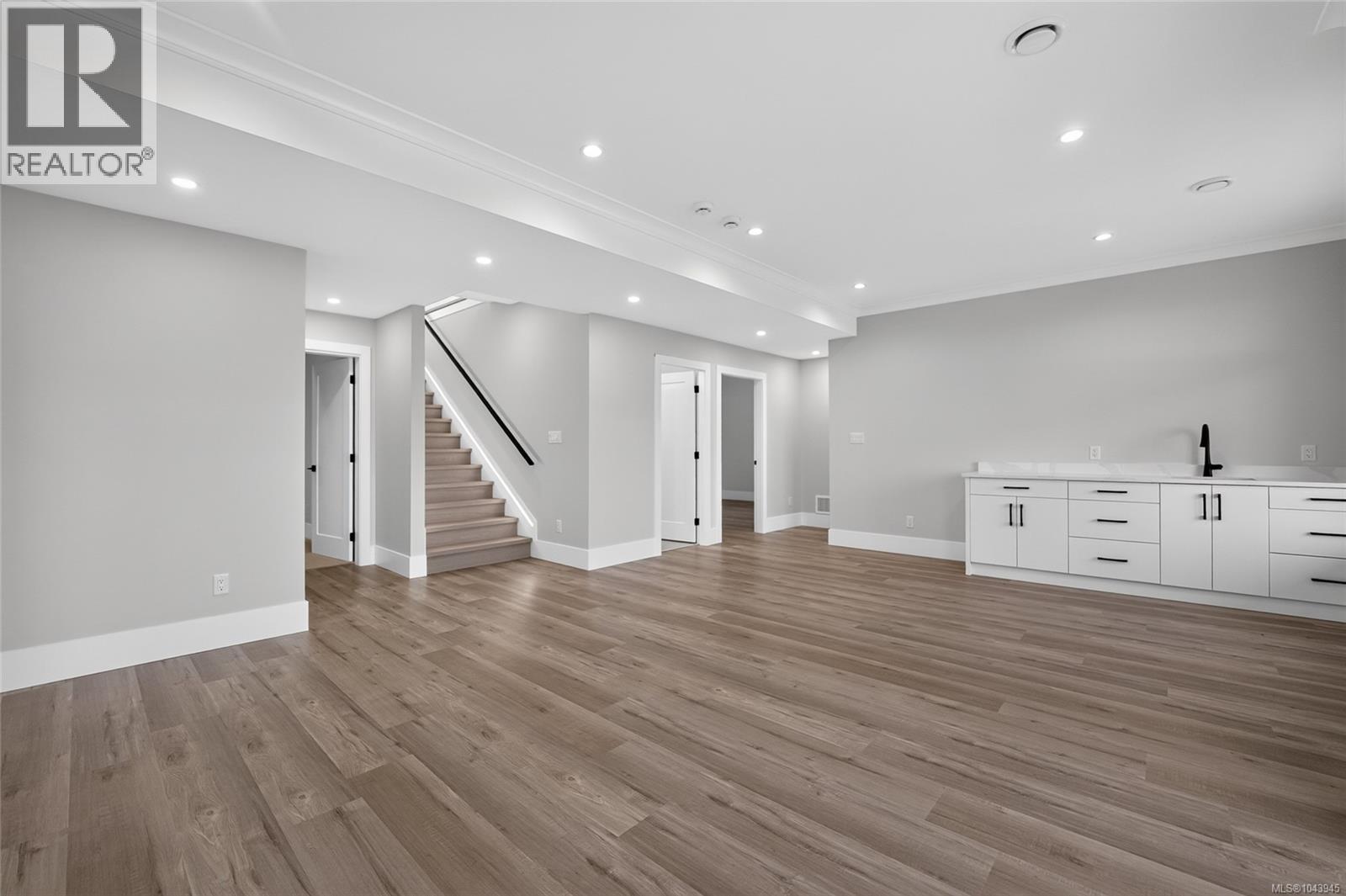 3856 Gulfview Dr - 39