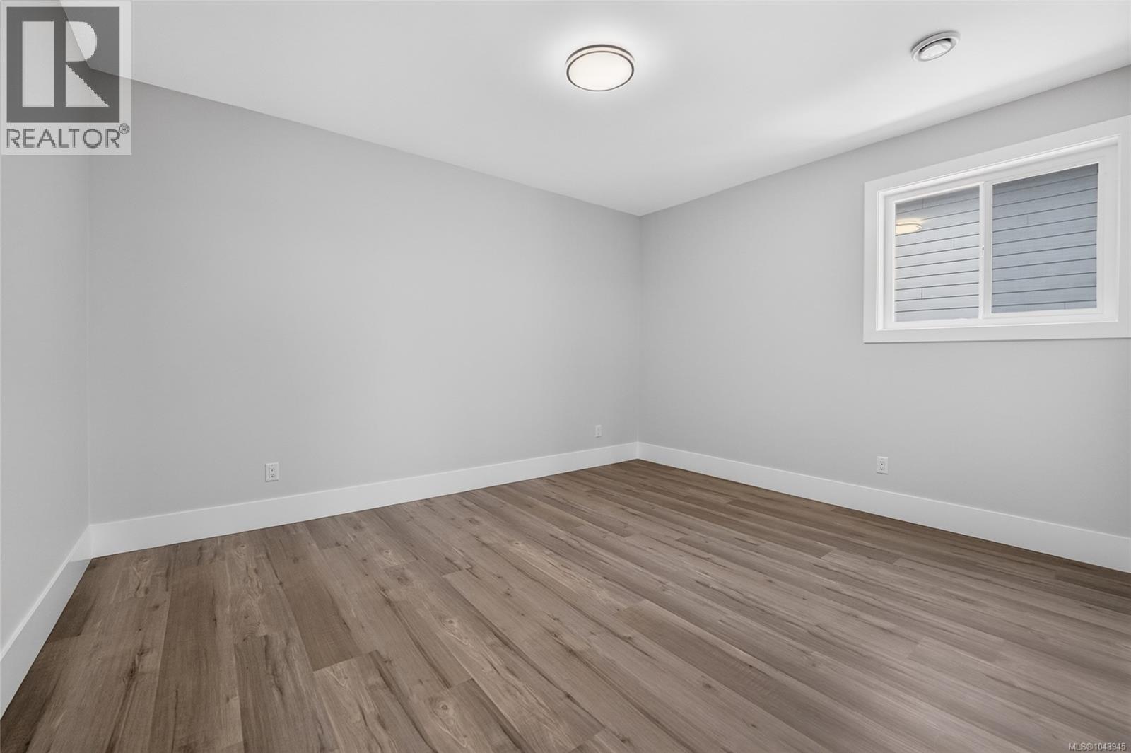 3856 Gulfview Dr - 45