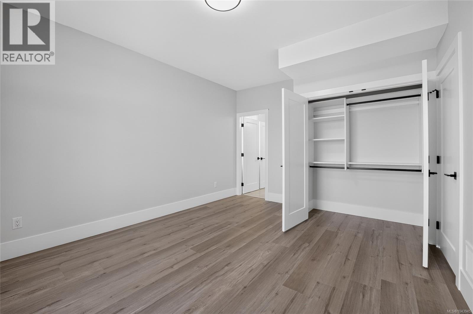 3856 Gulfview Dr - 48