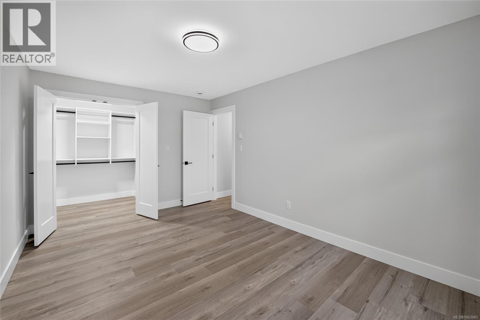 3856 Gulfview Dr - 69