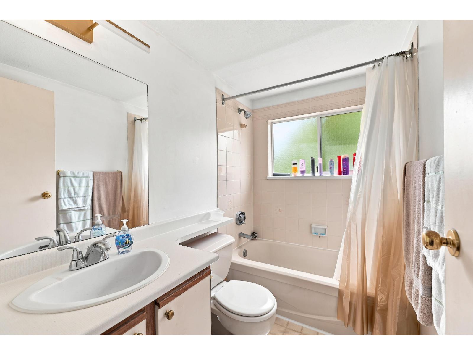20 15550 89 AVENUE, Surrey