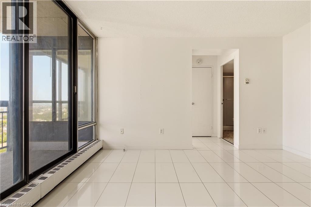 #2403 150 CHARLTON Avenue E - 21