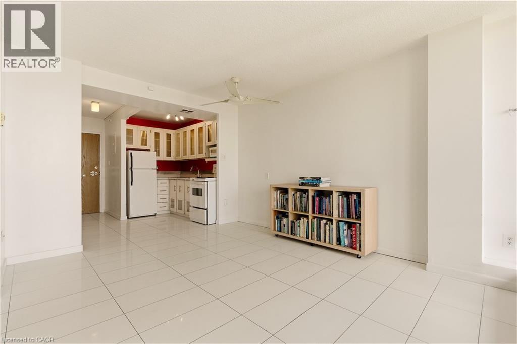 #2403 150 CHARLTON Avenue E - 18