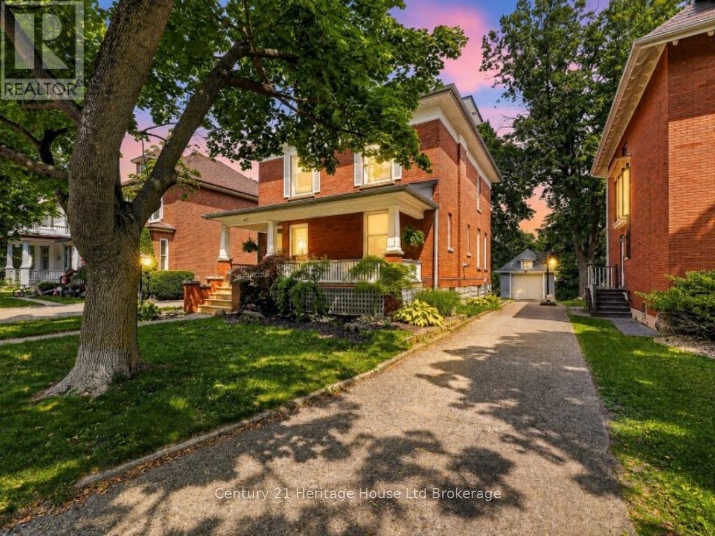 457 BULLER STREET - 1