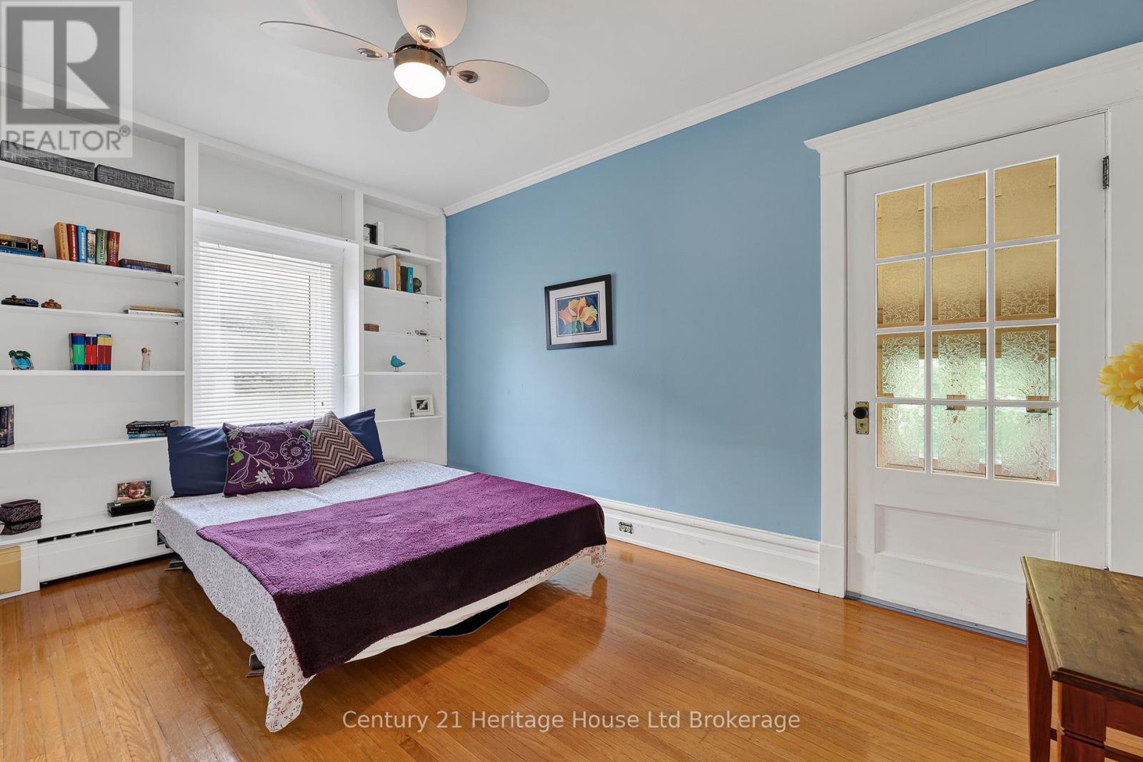 457 BULLER STREET - 21