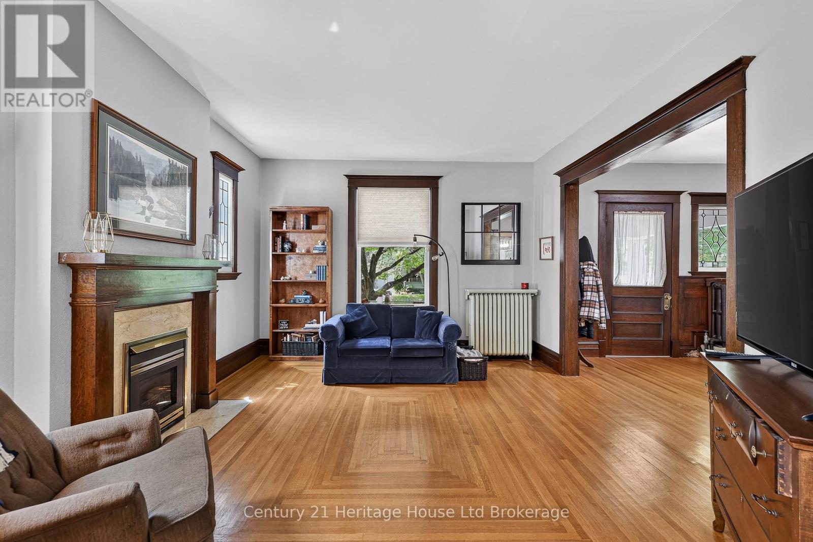 457 BULLER STREET - 14