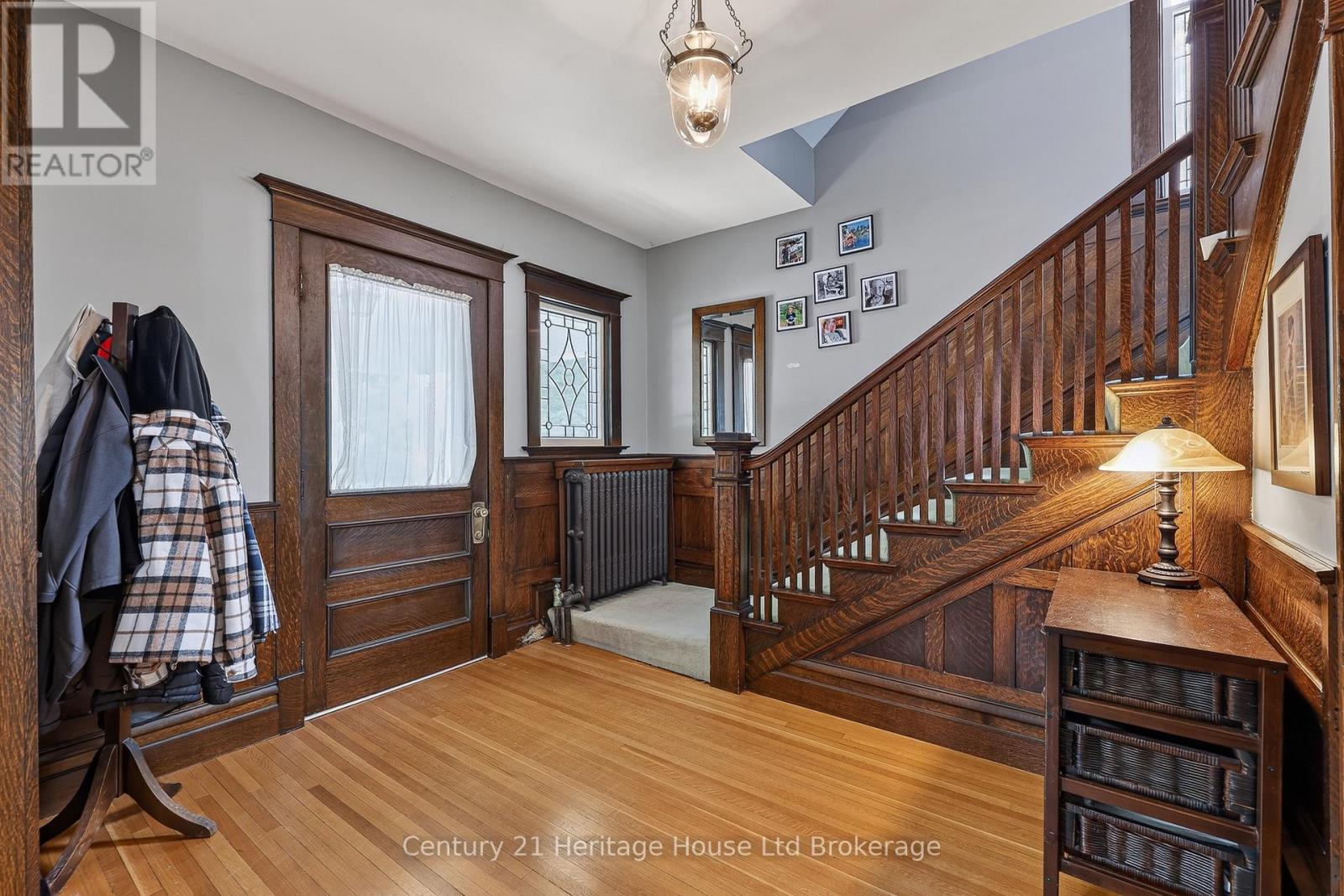457 BULLER STREET - 11