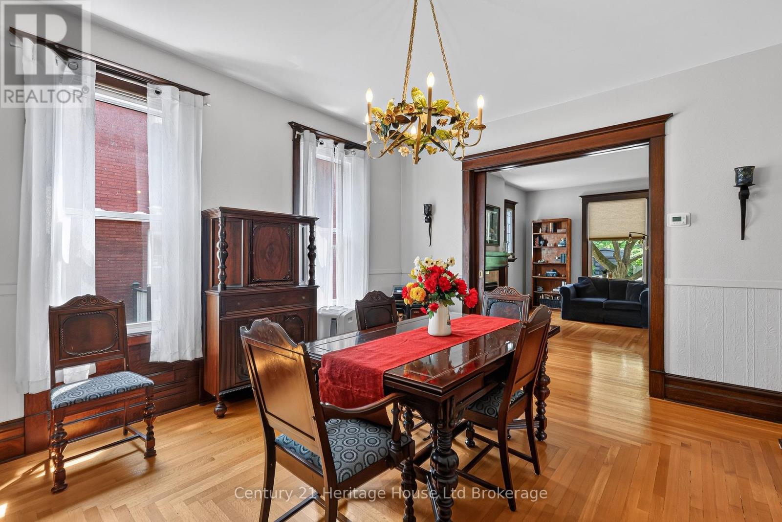 457 BULLER STREET - 15