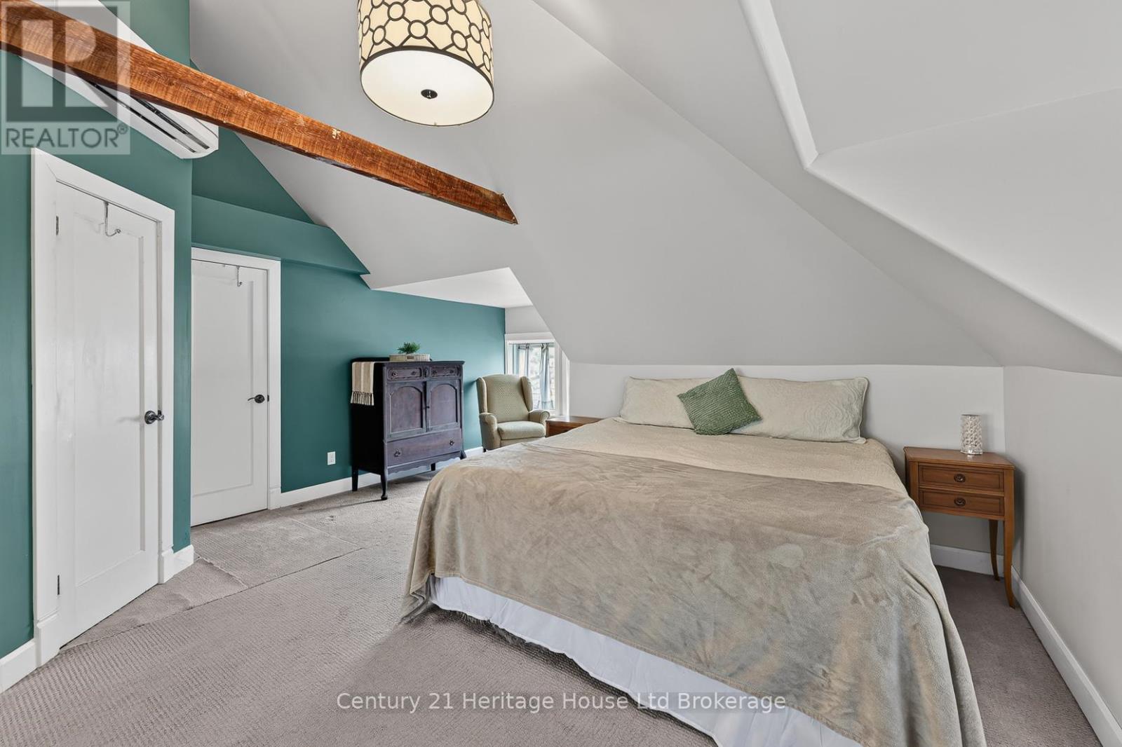 457 BULLER STREET - 29