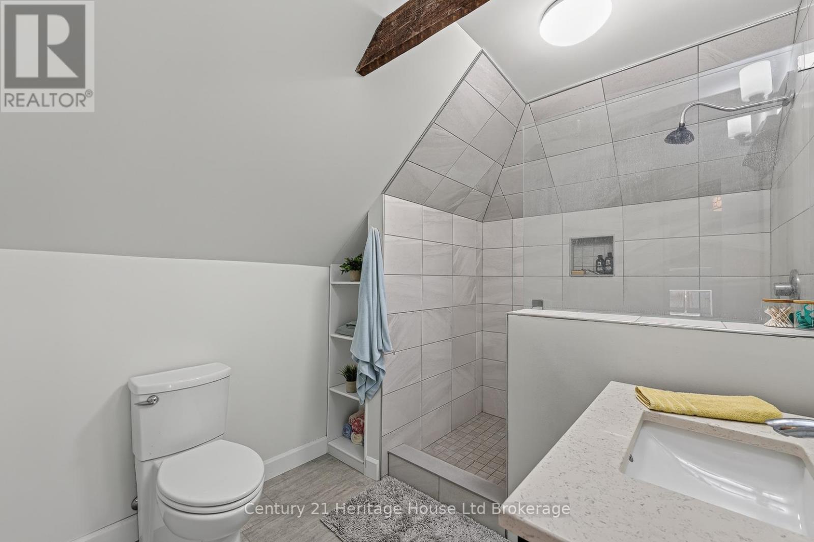 457 BULLER STREET - 31