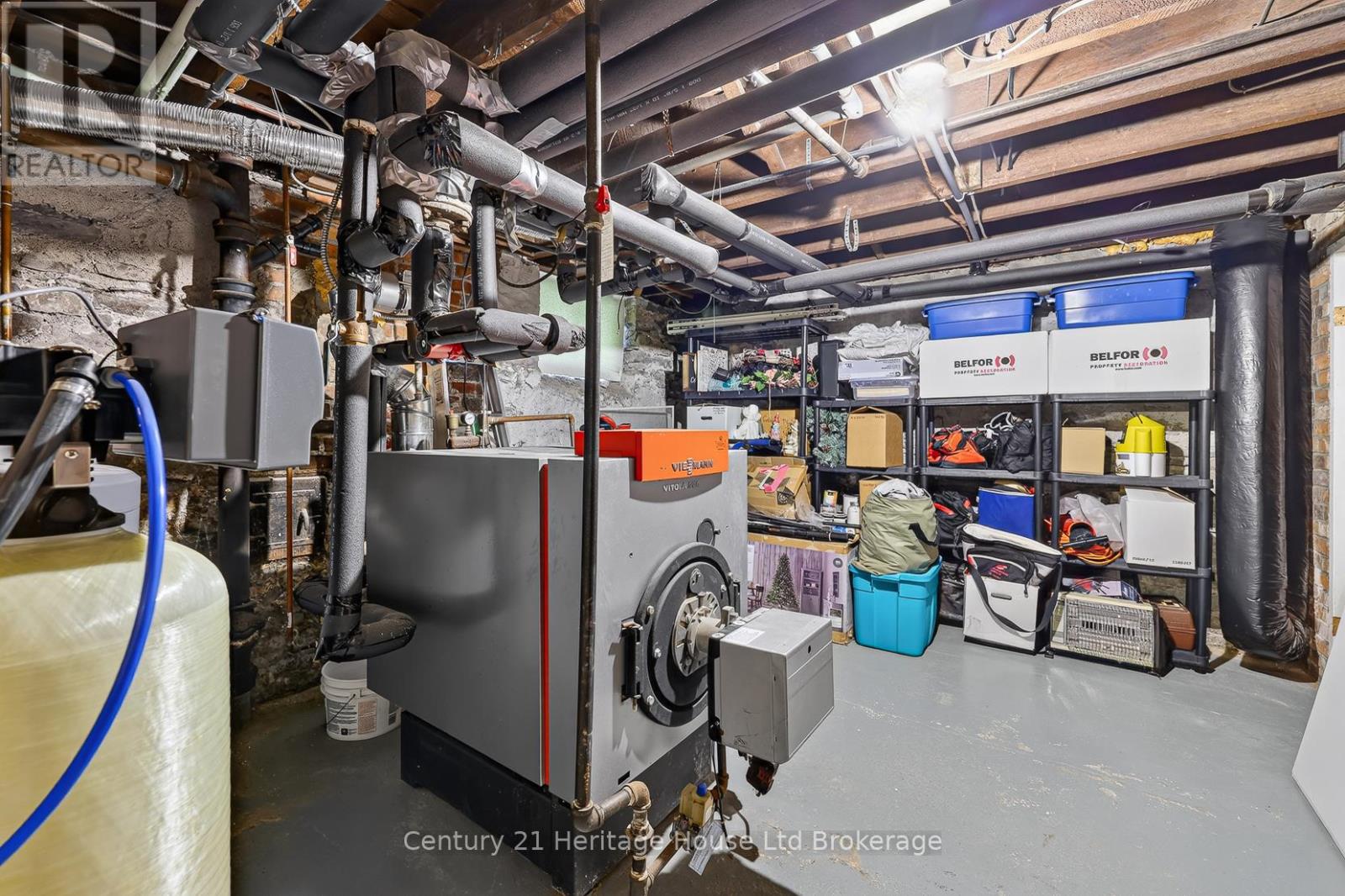 457 BULLER STREET - 38