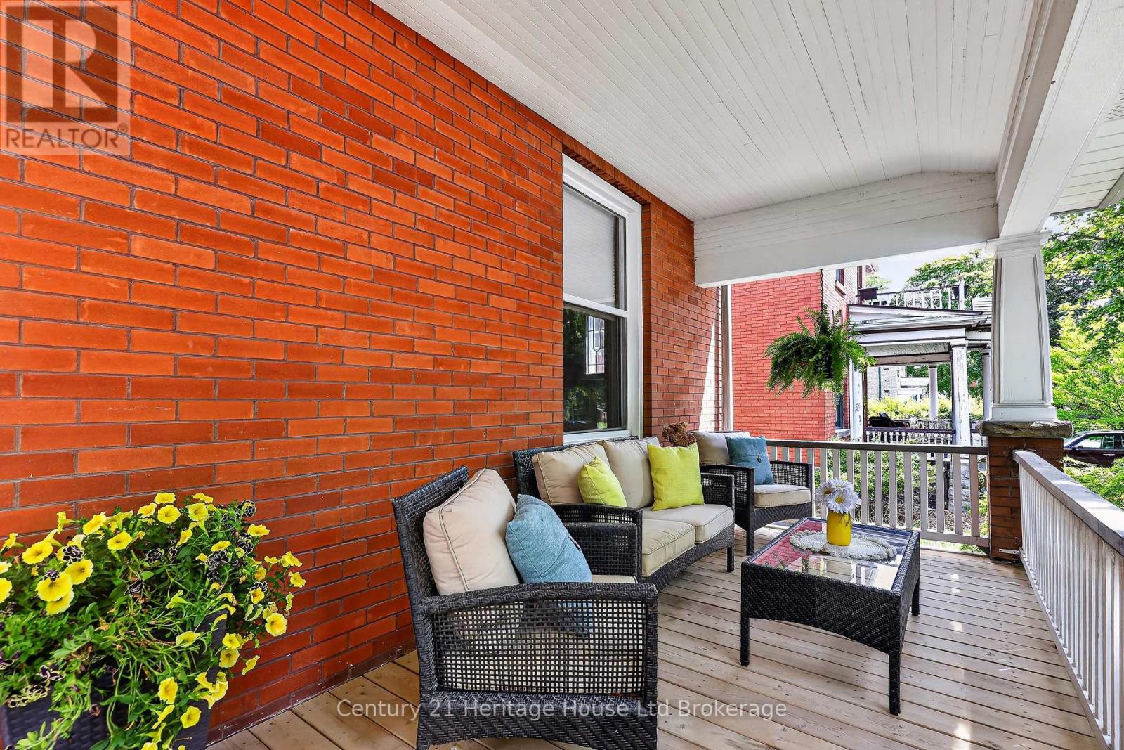 457 BULLER STREET - 7