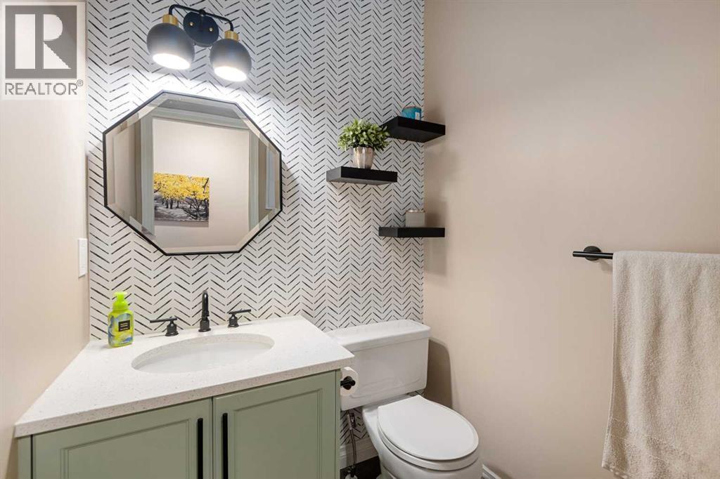 60 Chapala Square SE - 12